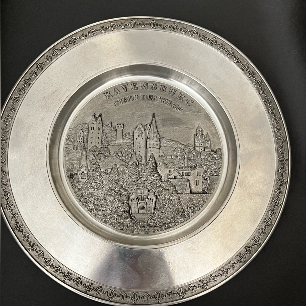 Vintage Handgeossen Rein-Zinn 95% Pewter 3D 9” Plate Ravensburg Stadt Der Turme